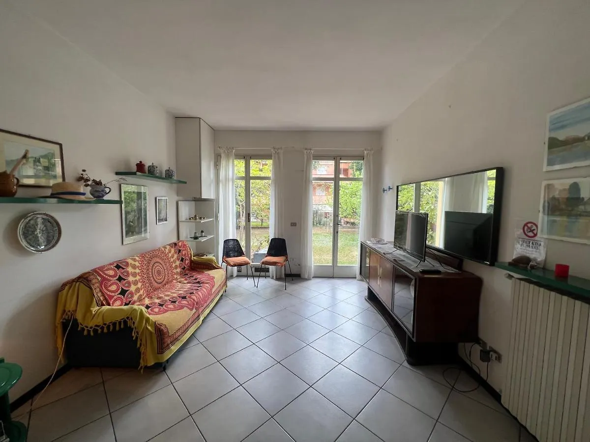 Appartamento Casa viale amico Loano