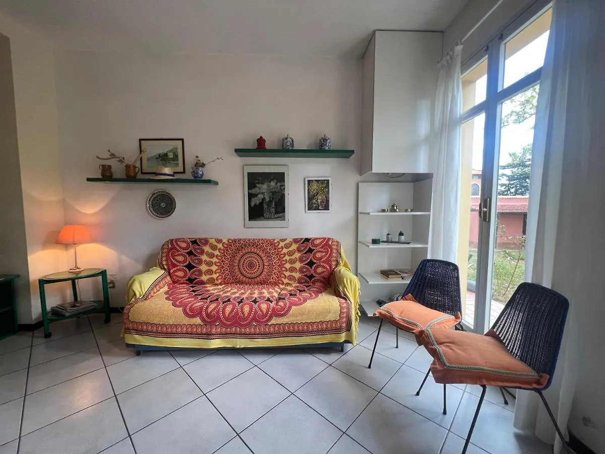 Appartamento Casa viale amico Loano Italia