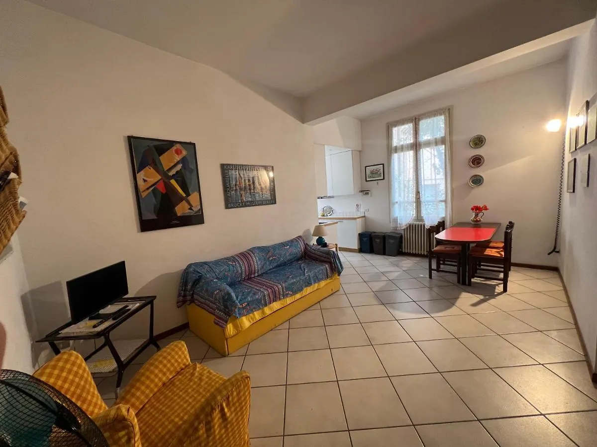 Appartamento Casa viale amico Loano