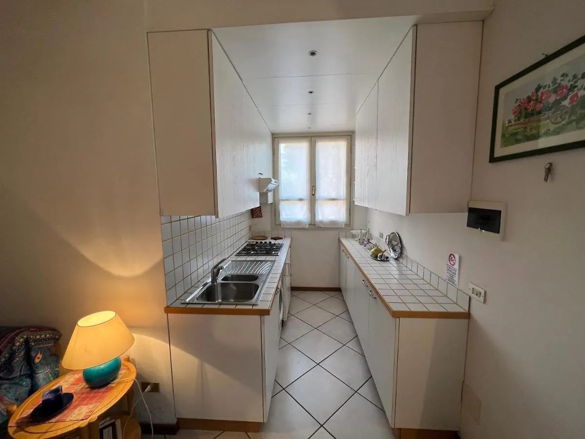 Appartamento Casa viale amico Loano